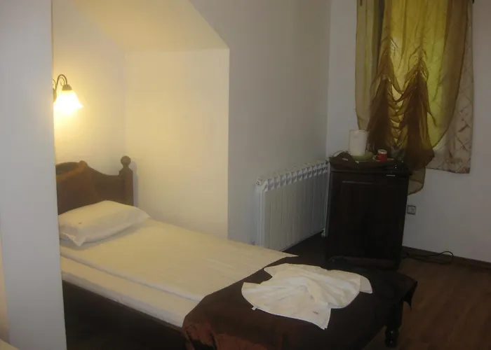 Chorbadji Petkovi Hanove 3*