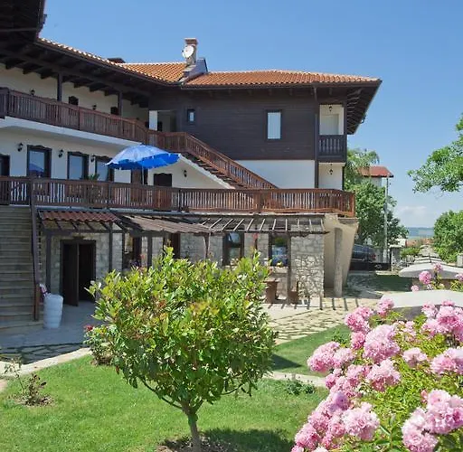 אורחן Chorbadji Petkovi Hanove אובזור