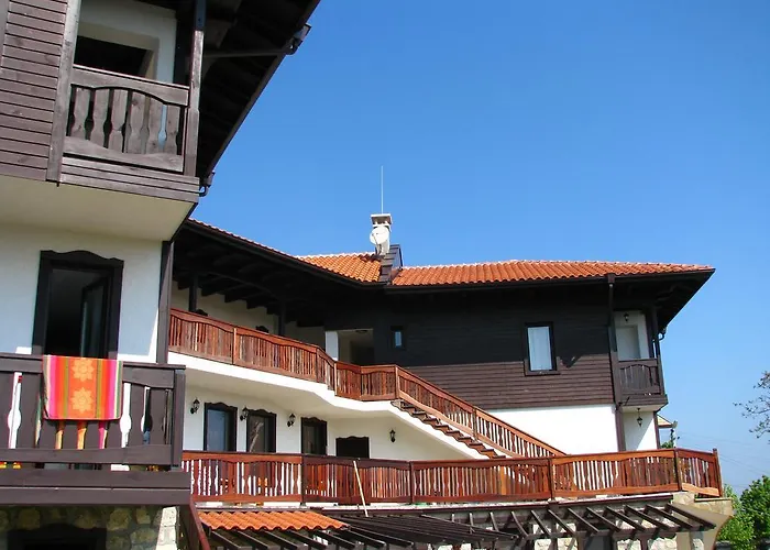 אורחן Chorbadji Petkovi Hanove 3*